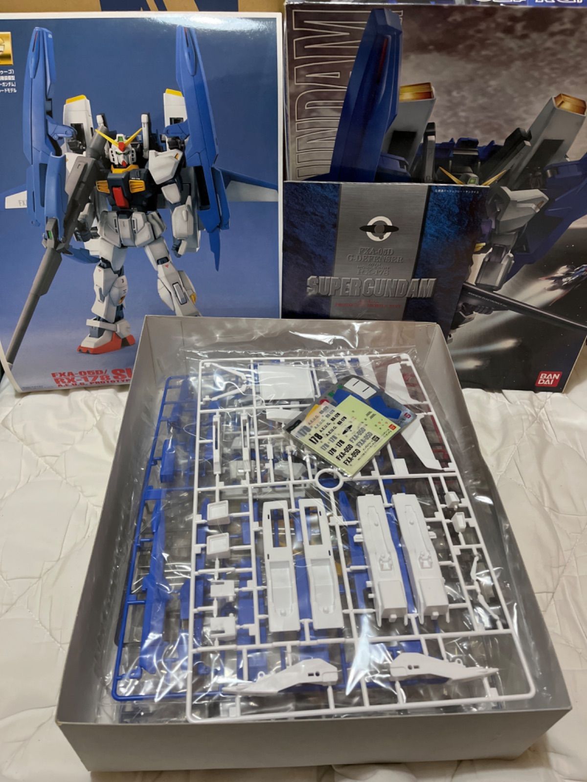 MG 1/100 スーパーガンダム プラモデル マスターグレード モデル