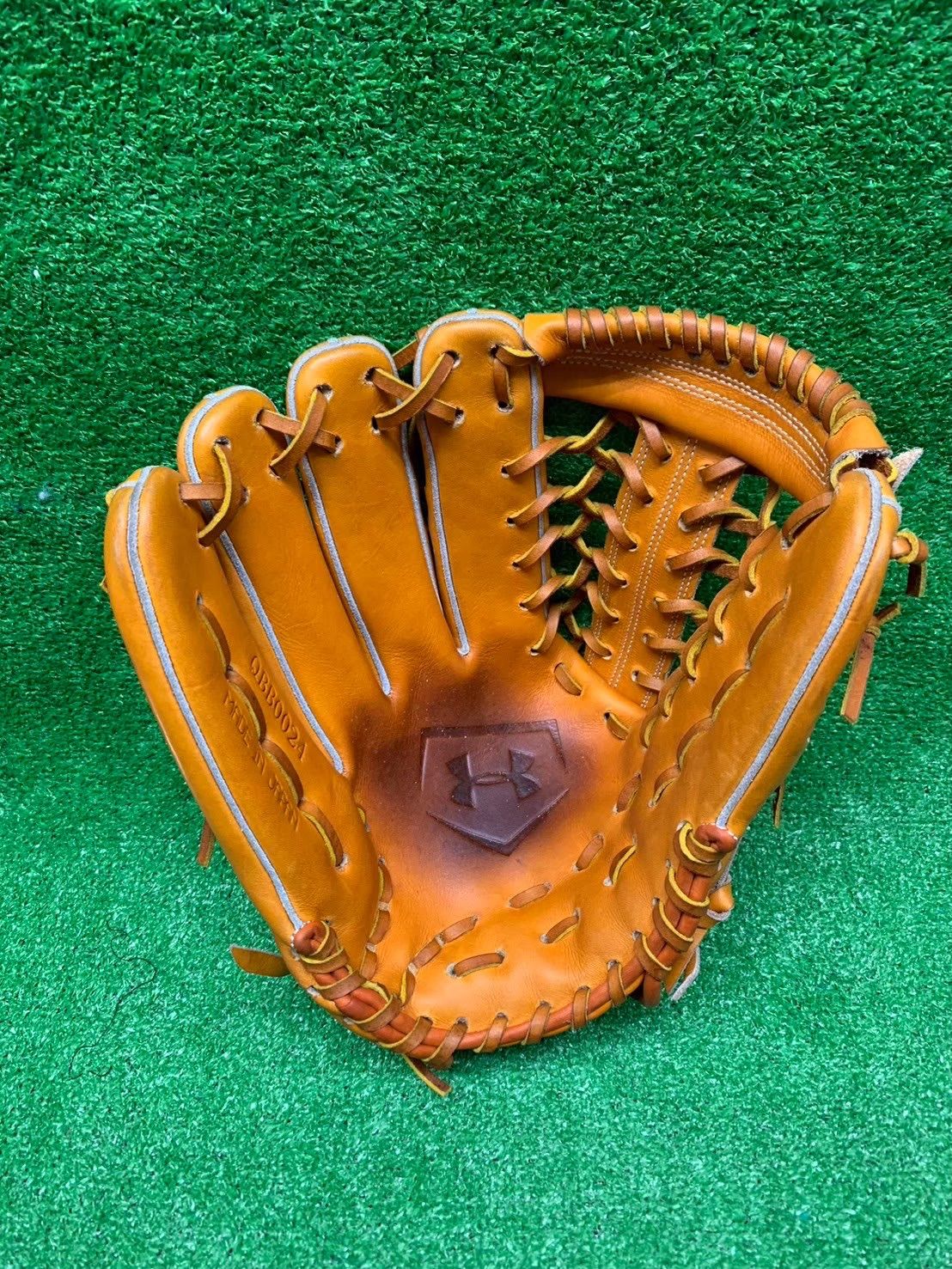 アンダーアーマー 硬式 外野 左投げ 野球 硬式グローブ 外野手用