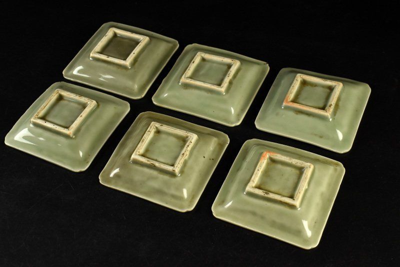 節約 【蔵A1316】三田青磁陽刻花図 小皿 角皿 六客