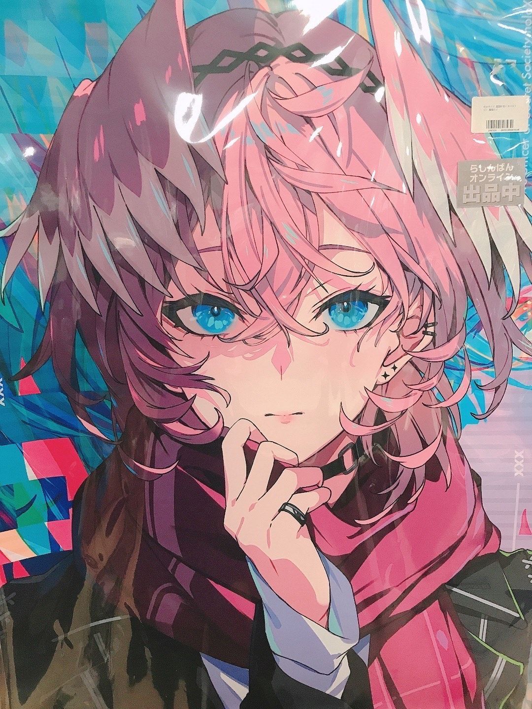 ホロライブ 鷹嶺ルイ 等身大壁ドンタペストリー 超顔が良い