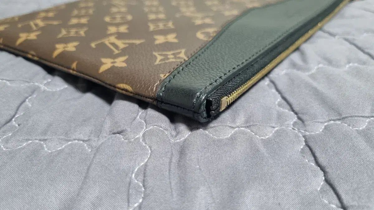 Vuitton ルイヴィトン