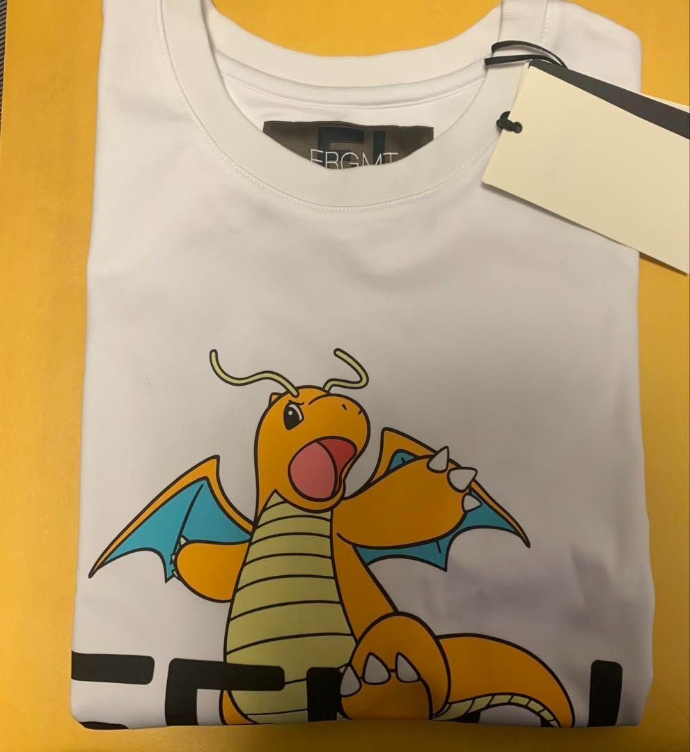 新品未使用　FENDI×fragment×ポケモン　コラボTシャツ　カイリュー白 新品未使用 FENDI×fragment×ポケモン コラボTシャツ カイリュー