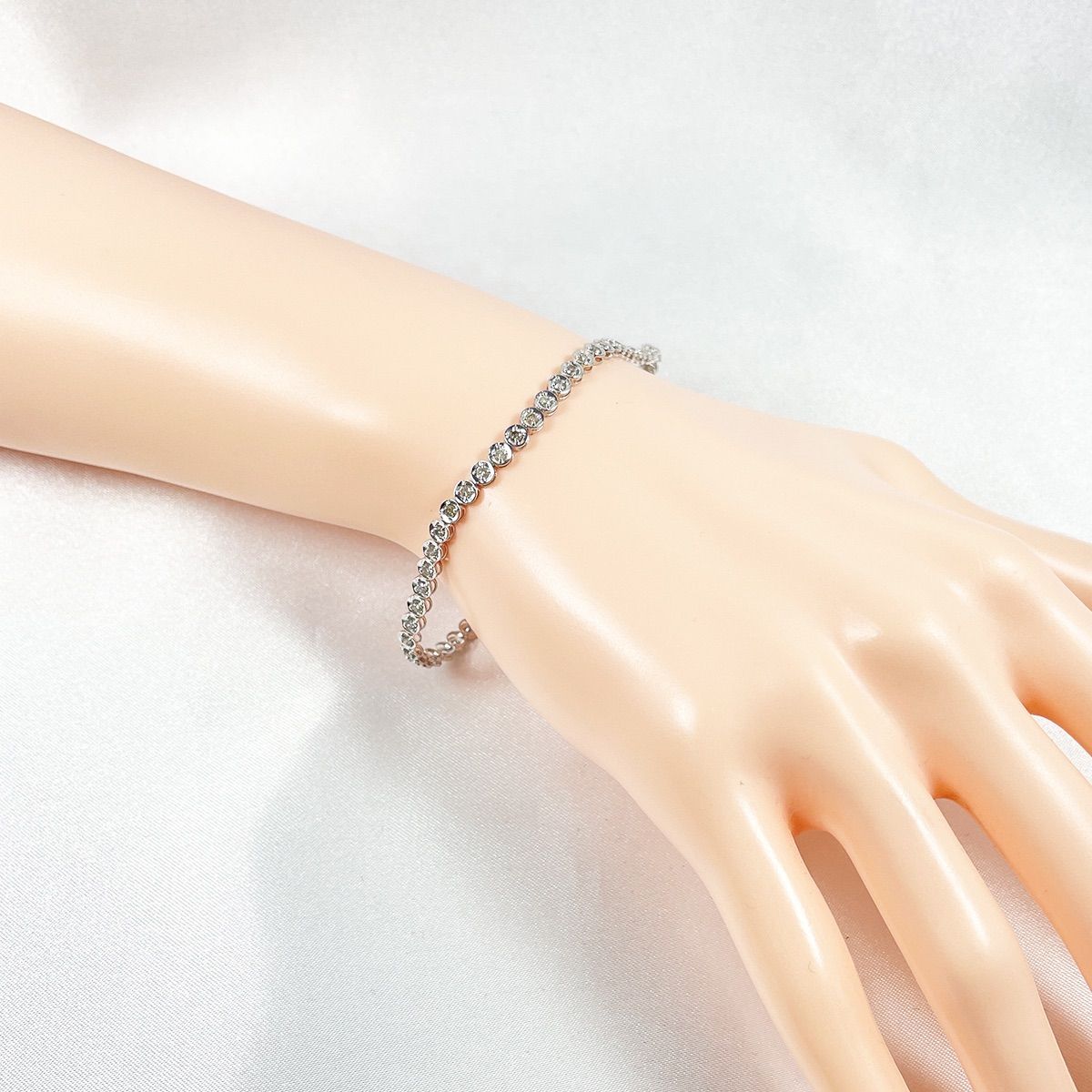 K18WG 天然ダイヤモンド 1.00ct テニスブレスレット