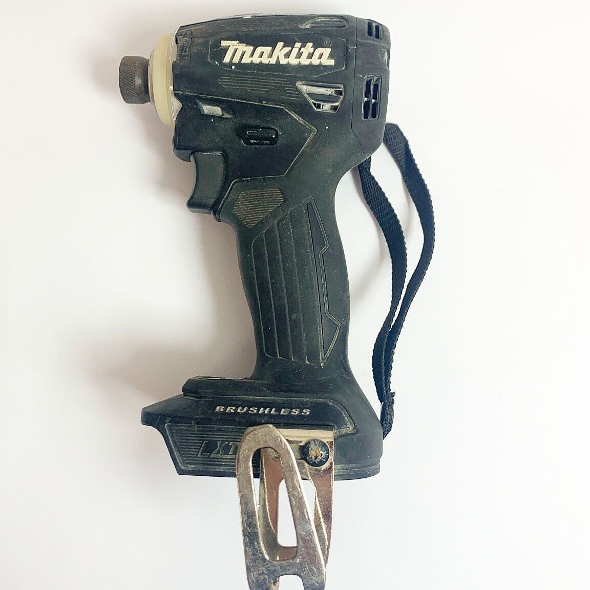 ♭♭MAKITA マキタ 充電式インパクトドライバ 18V 本体のみ TD172D