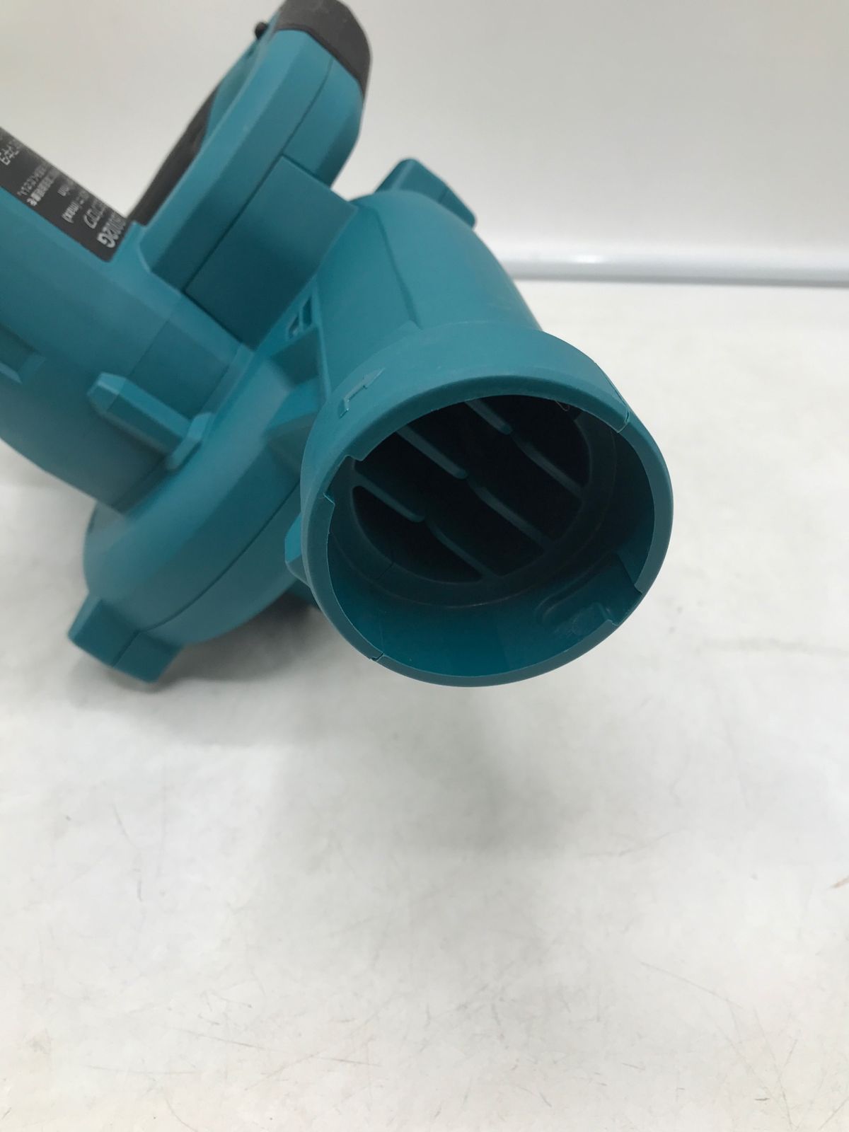 M02