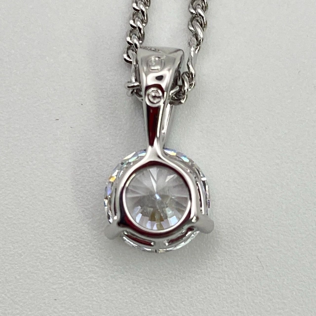 SWAROVSKI スワロフスキー クリスタル スター ドロップ ネックレスの 