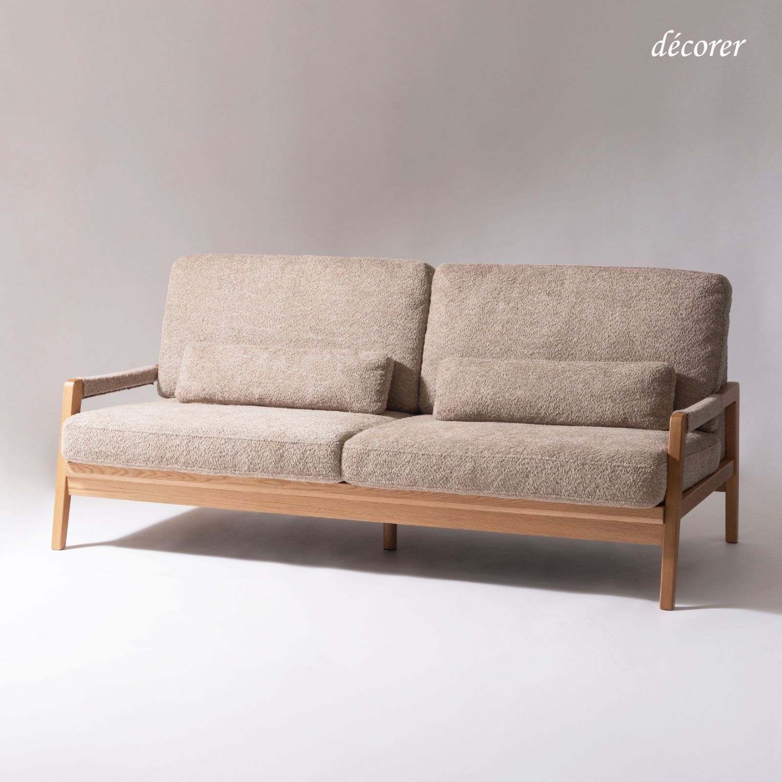 【新作】Wood frame sofa 2P No.26 / ブークレ生地と天然木フレームのソファ【 2人掛け : 2色 】 北欧 スタイル ジャパンディ ファブリック 無垢 2P おしゃれ ソファー  天然木 ラブ ソファー クッション 【送料込み】