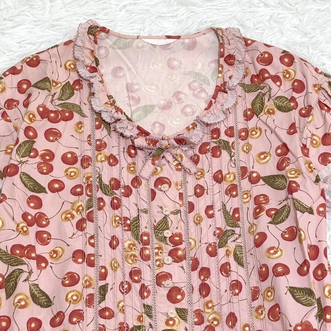 極美品✨PINKHOUSEチェリーカゴ柄ロングワンピース 半袖 ブラウン系 美品 PINK HOUSE ピンクチェリー柄半袖ワンピース ロング フリル