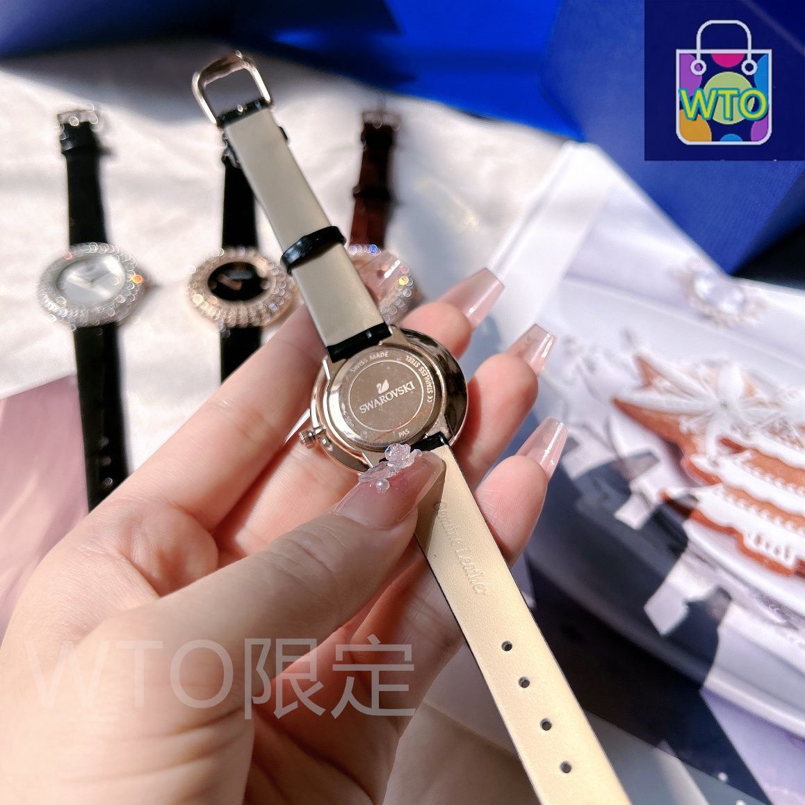 【Emi様分】SWAROVSKI ／スワロフスキー　ダイヤモンド装飾腕時計 楽天市場】スワロフスキー オクティア ムーン ウォッチ 腕時計