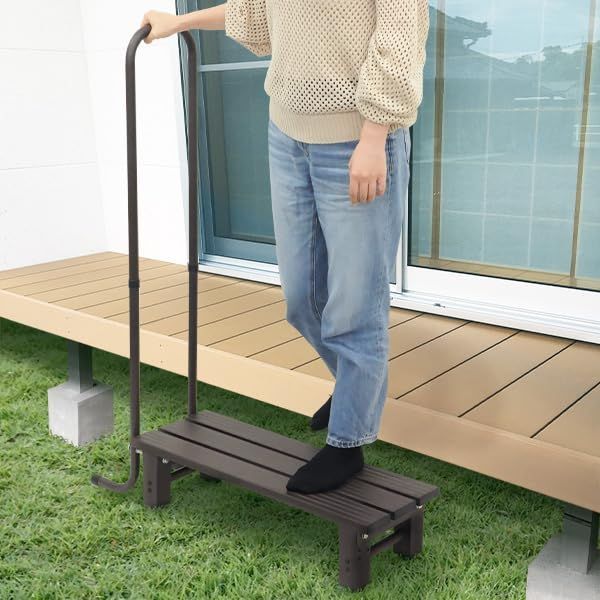 iimono117 踏み台 手すり 取っ手 付き アルミ製 玄関台 ステップ台 手摺り 玄関 玄関ステップ 軽量 昇降補助 段差解消 転倒防止 1段 片手