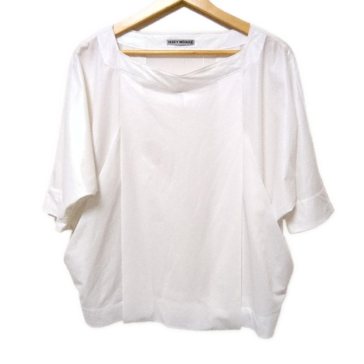 ISSEYMIYAKE イッセイミヤケ 七分袖カットソー サイズ2 M レディース - 白 Vネック