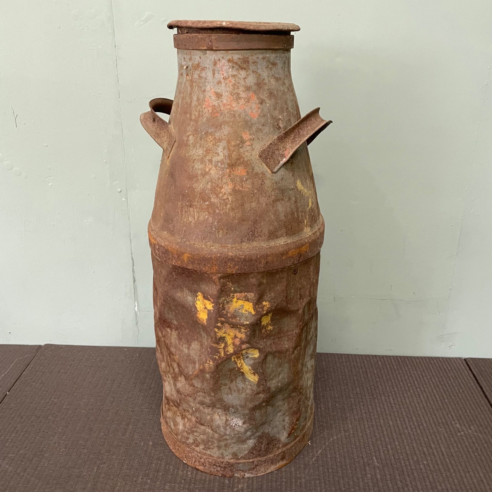 ♭ ガーデニング 古民具 ミルク缶 高さ64cm 牛乳缶 昭和レトロ