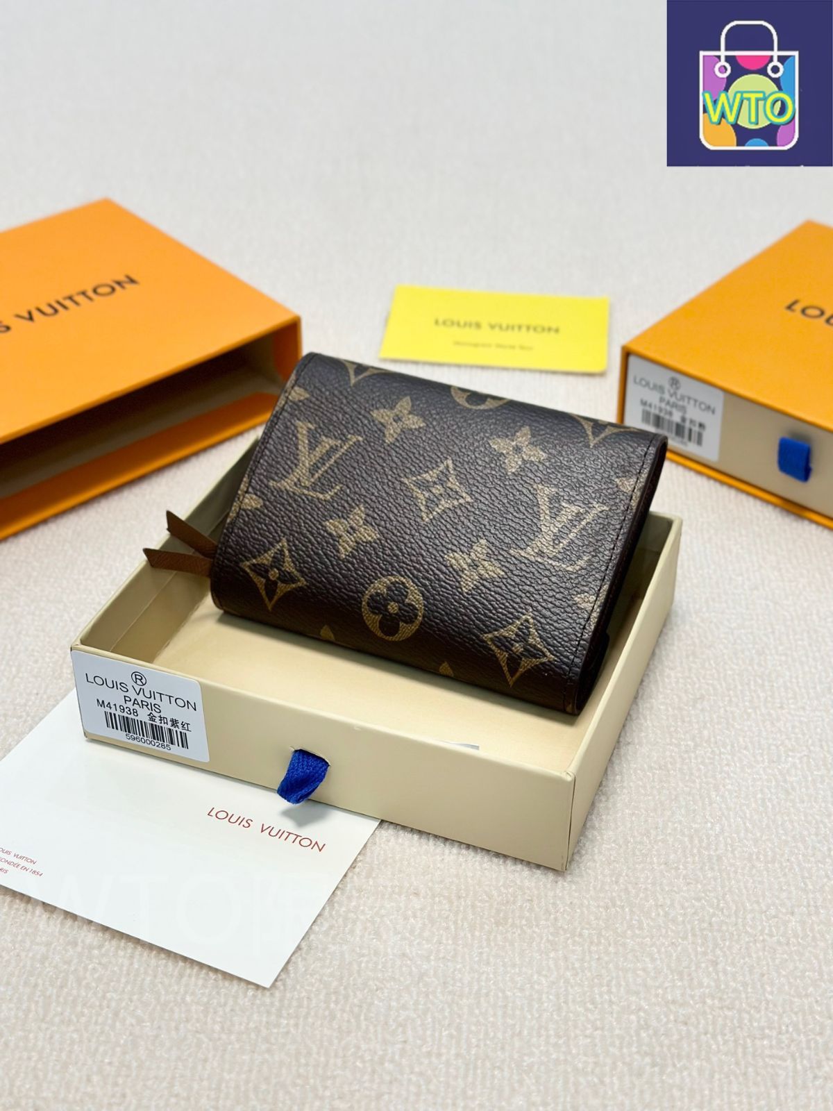 今日特価】Louis Vuitton ルイヴィトン x 草間彌生