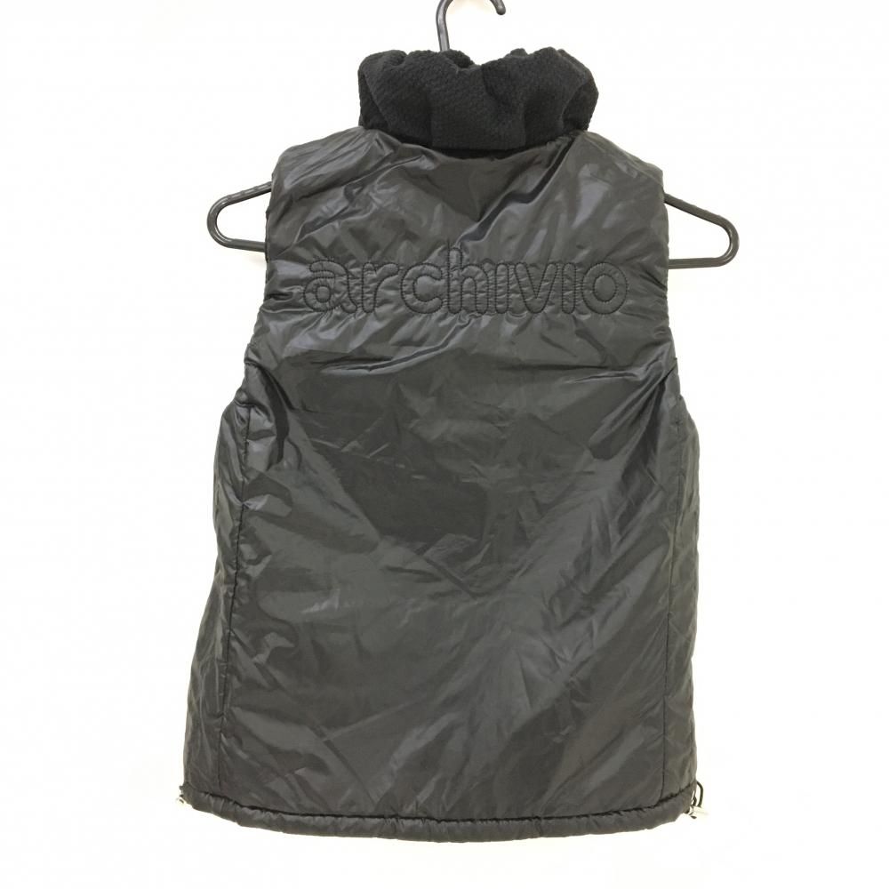 全国送料無料! アルチビオ 中綿リバーシブルベスト 黒 異素材 立体ロゴ 裾ドローコード レディース 36 S ゴルフウェア archivio