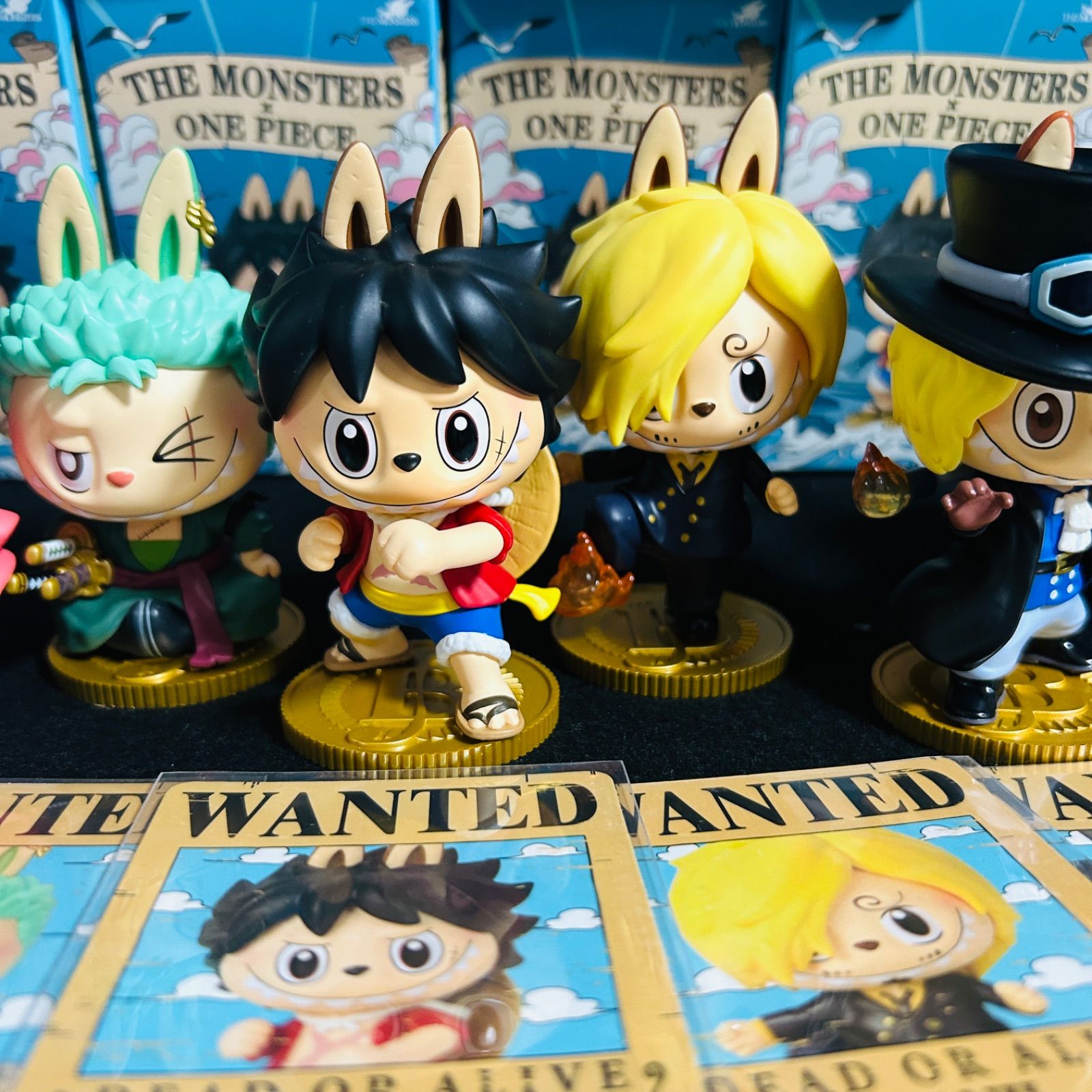 海外限定 LABUBU x ONE PIECE POPMART コラボ ラブブ フィギュア