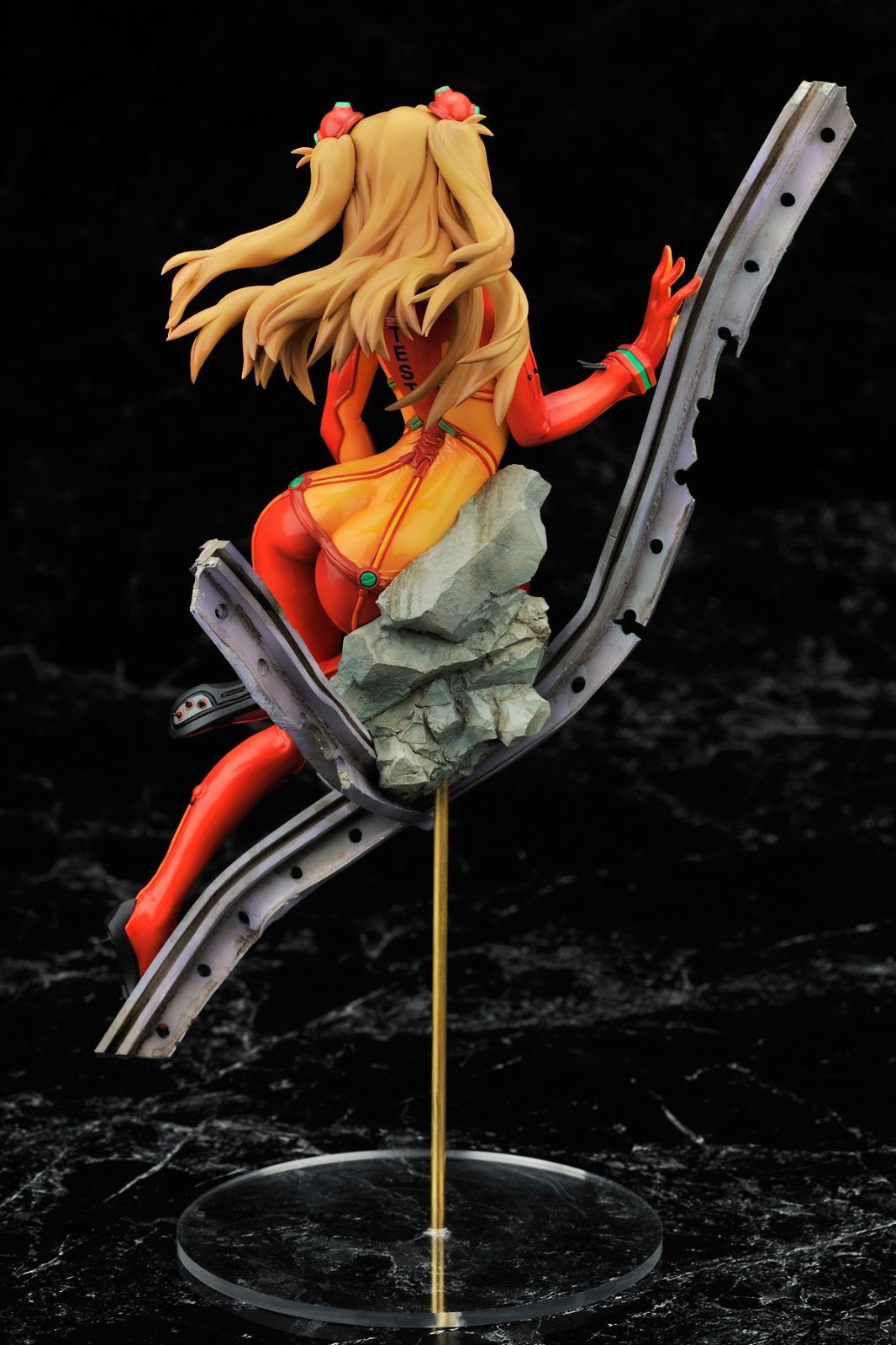 エヴァンゲリヲン新劇場版 式波・アスカ・ラングレー テスト用プラグスーツver. 人気商品】エヴァンゲリヲン新劇場版:破 1/8 式波・アスカ