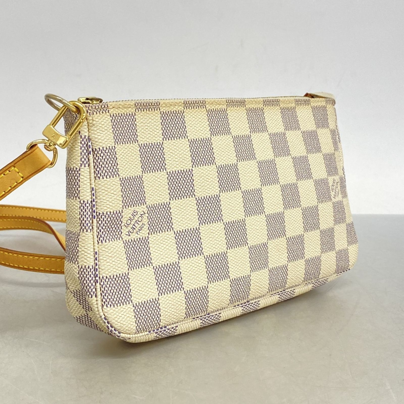 ルイ ヴィトン Louis Vuitton ルイ ヴィトン ポーチ ダミエ アズール ポシェットアクセソワール N41207 ホワイトレディース