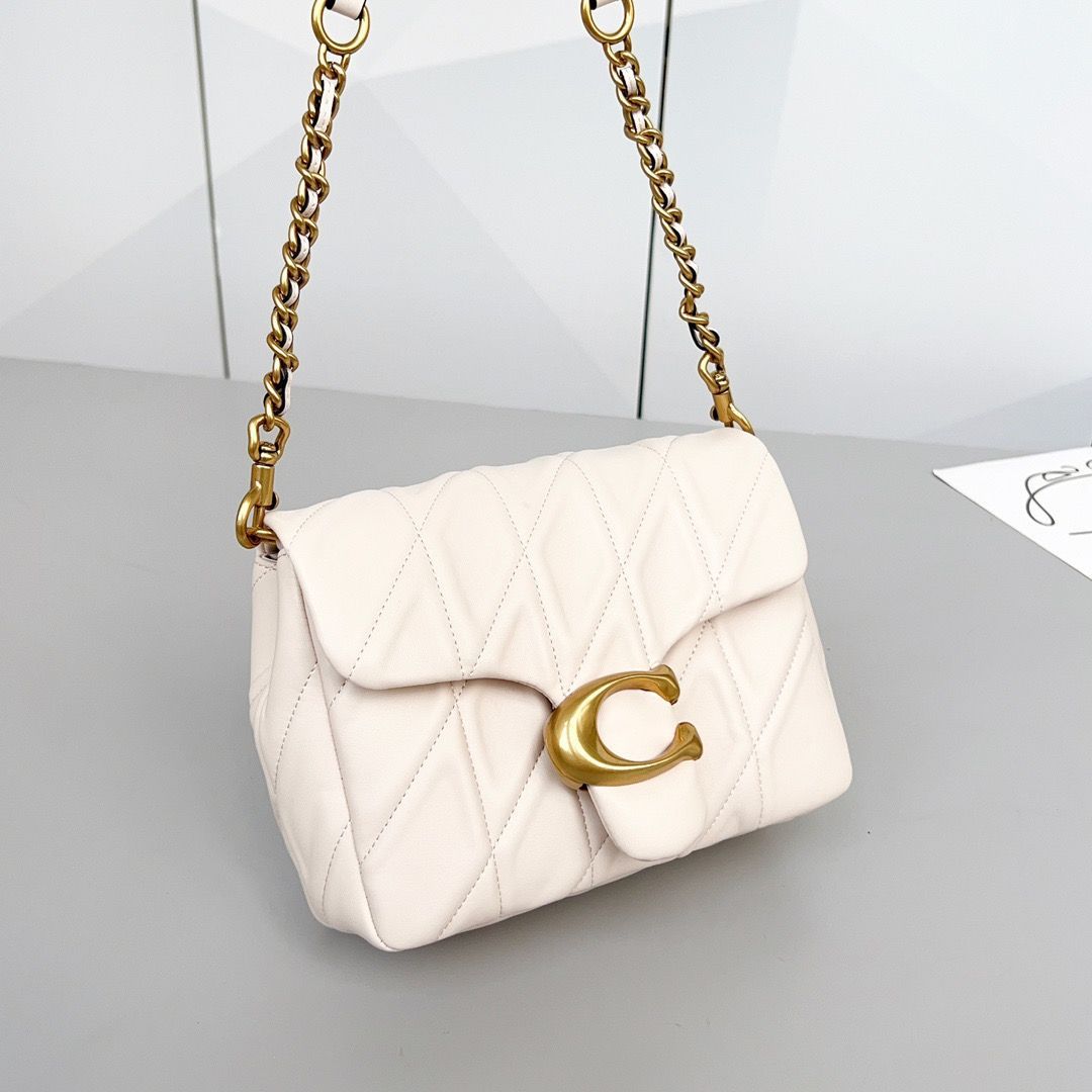 新品未使用】COACHスクエアタビー 20ショルダーバッグホワイトCW629