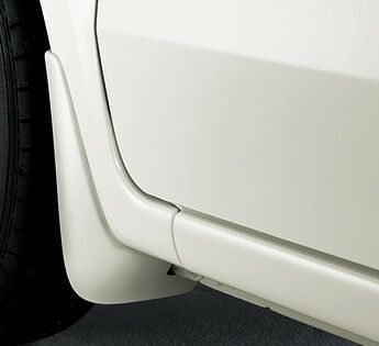 HONDA ホンダ 純正 NBOX/ N-BOX/ NBOXスラッシュ マッドガード プレミアムイエローパールII 2017.1〜仕様変更  08P00-TDE-070 | 泥除け車 飛び石 車体保護 かっこいい 部品 パーツ ポイント消化 - メルカリ