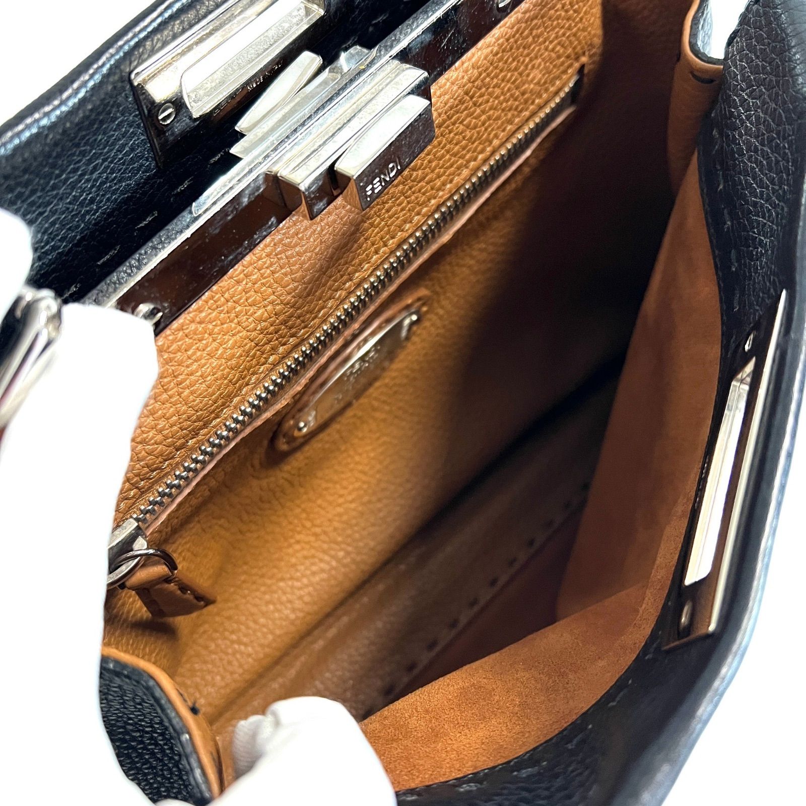 FENDI フェンディ ハンドバッグ ピーカブー セレリア レザー ターンロック FENDI フェンディ ハンドバッグ ピーカブー セレリア レザー