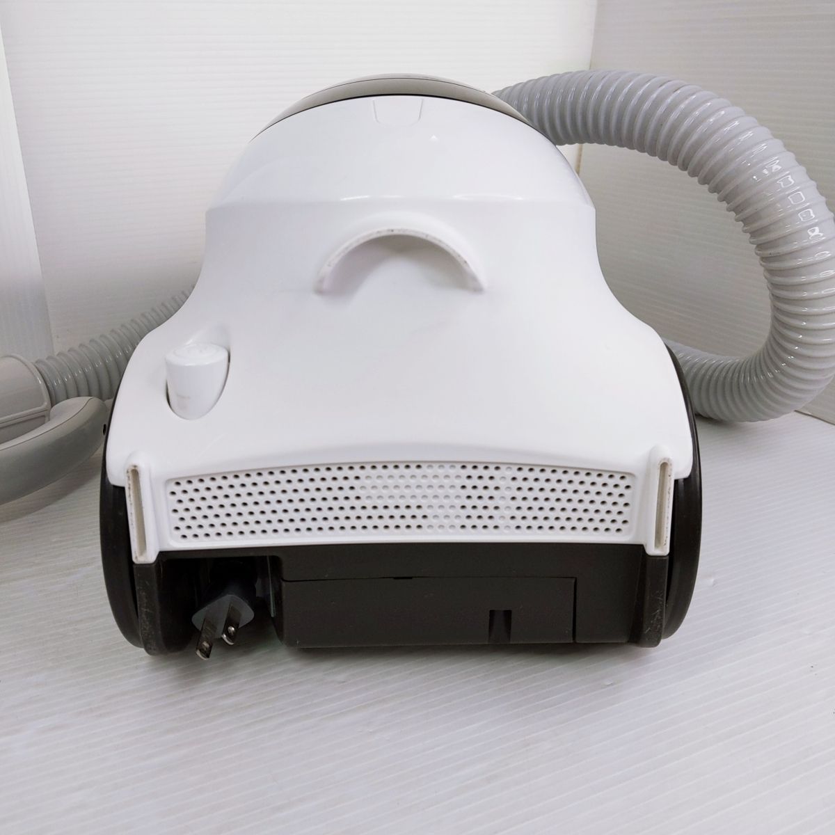 三菱　掃除機　紙パック式　TC-SXG3J-H グレー　未使用品 楽天市場】三菱 掃除機 TC-SXG3J-H 紙パック式 エアロスピン