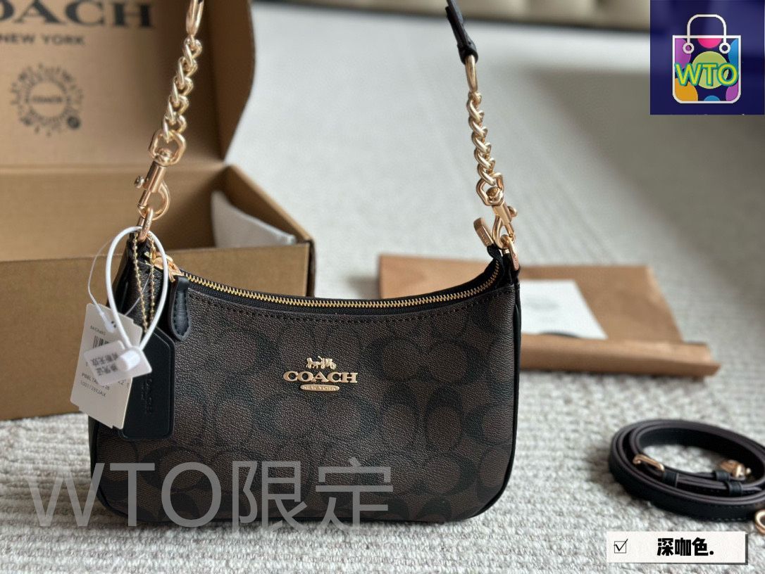 今日特価】Coach Teri Underarm Bag コーチ テリ アンダーアーム