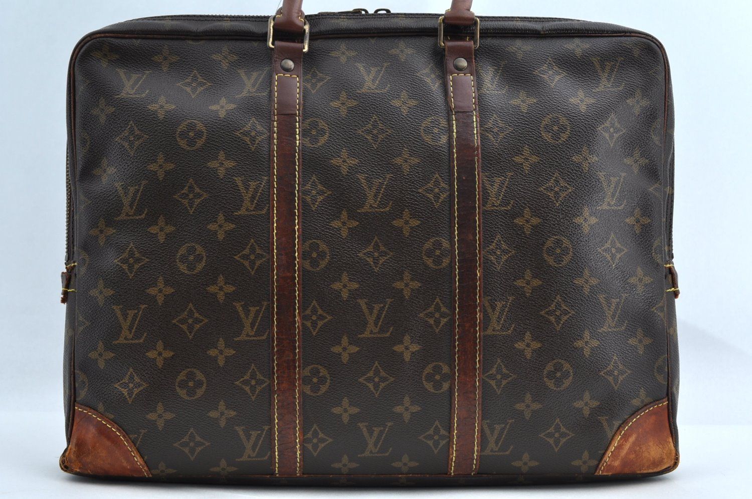 LOUIS VUITTON ルイヴィトン モノグラム ポルトドキュマン ヴォ
