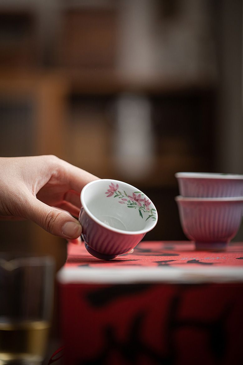 中国古美術茶器 ムクゲの紫色手描き桜茶カップ 中国茶器 陶磁 台湾茶器 中国茶