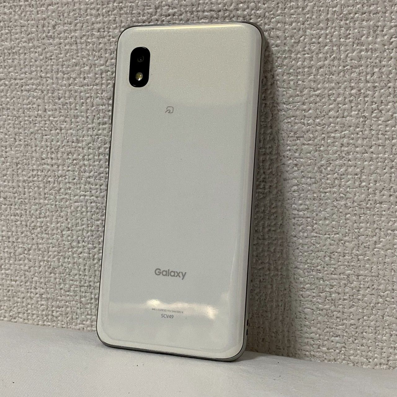 ANDROID - au GALAXY A21 ホワイト SCV49 本体のみ Galaxy A SAMSUNG A21 シンプル SCV49 64GB 本体 au版 ホワイト