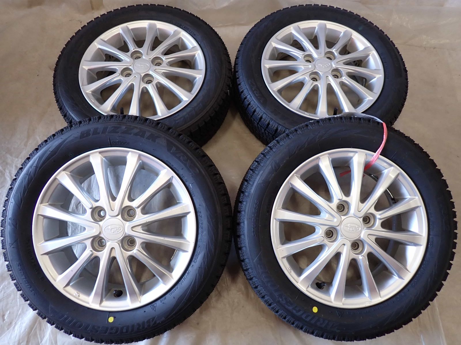 古典☆一番人気!! 冬 製 4本 会社宛 155 65R14×4.5J 75Q ブリヂストン ブリザック VRX2 スバル 純正 OEM アルミ プレオ ステラ NO D6167