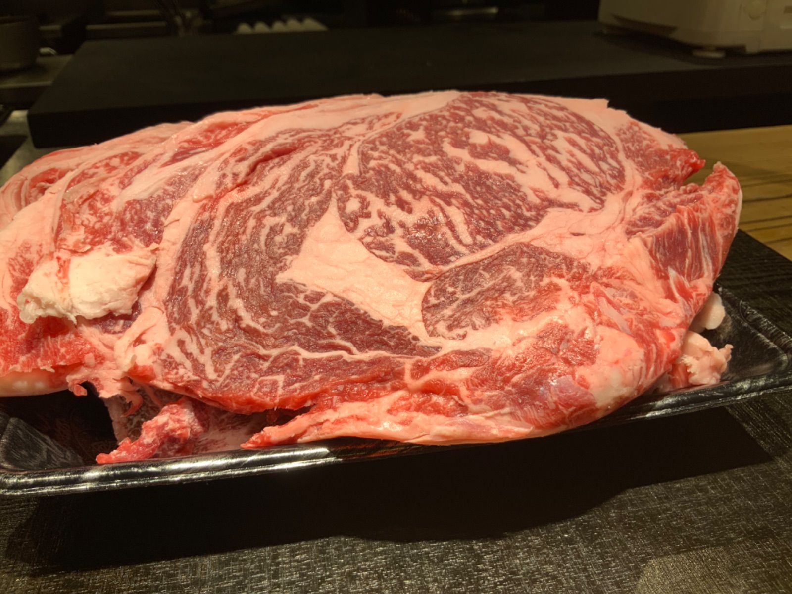 国産牛リブロース切り落とし1.0kg