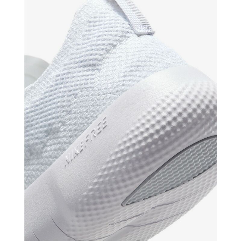  ナイキ メンズ スポーツシューズ NIKE フリー 2025 ワークアウト ランニング 男性 ローカット 厚底 運動靴 白靴 ホワイト 紳士靴 メンズ靴 スニーカー くつ HF 1078 100 トレーナー トップス