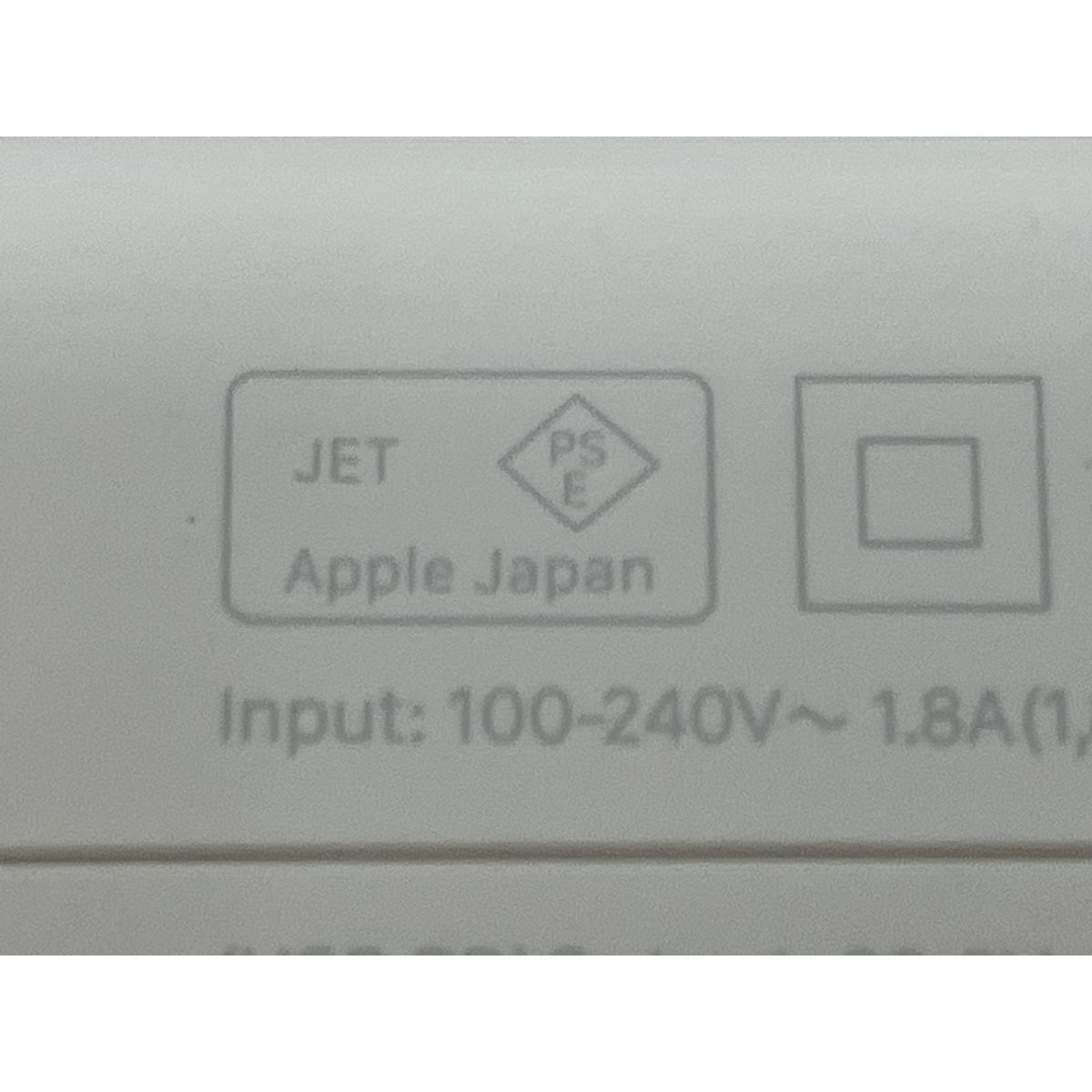 除菌清掃済 充放電回数11回 Apple MacBook Pro 14インチ M3 Nov 2025 ノートパソコン 24GB SSD 1TB Sequoia 良好 M10343699 激安100％質量保証。