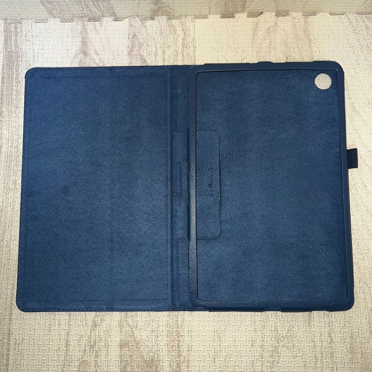 ☆777円均一商品☆○匿名配送○ Lenovo Smart Tab M10 10.3
