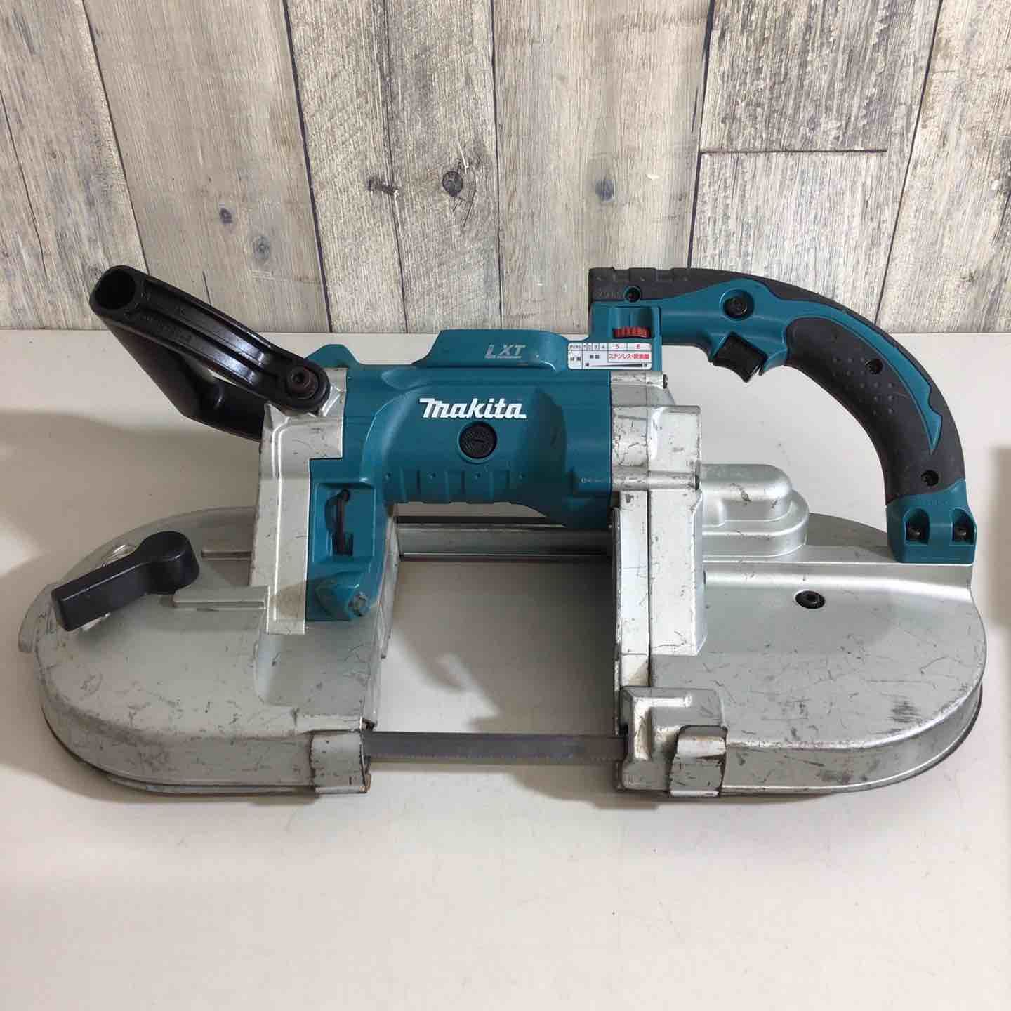 マキタ makita コードレスバンドソー PB180DZ 戸田店