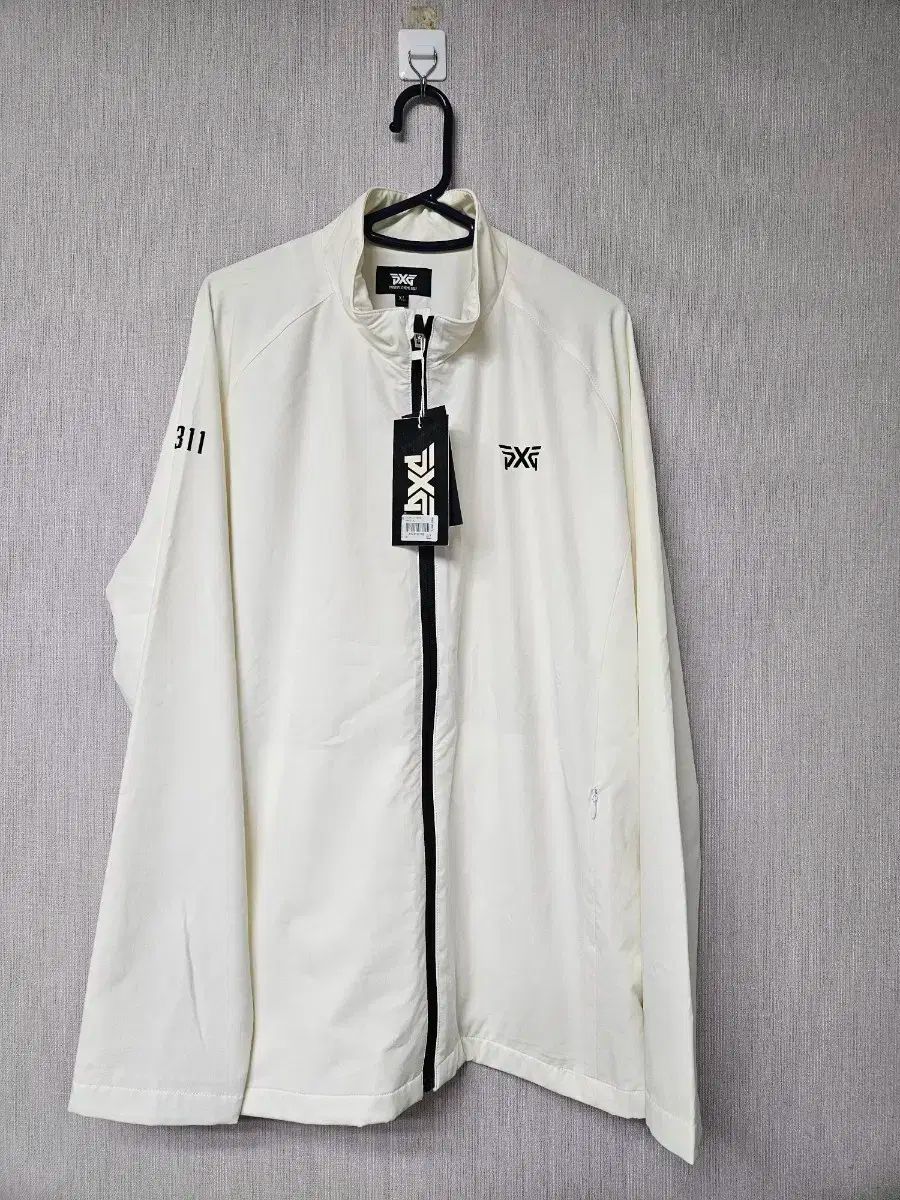 PXG 白 ウィンドブレーカー アウター 311