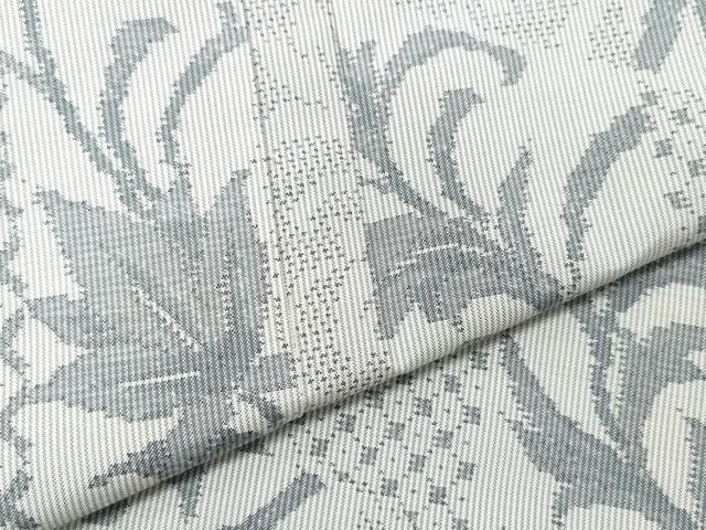 平和屋着物○本場大島紬 白大島 吉祥草花文 総絣 正絹 逸品 CAAT6912vf