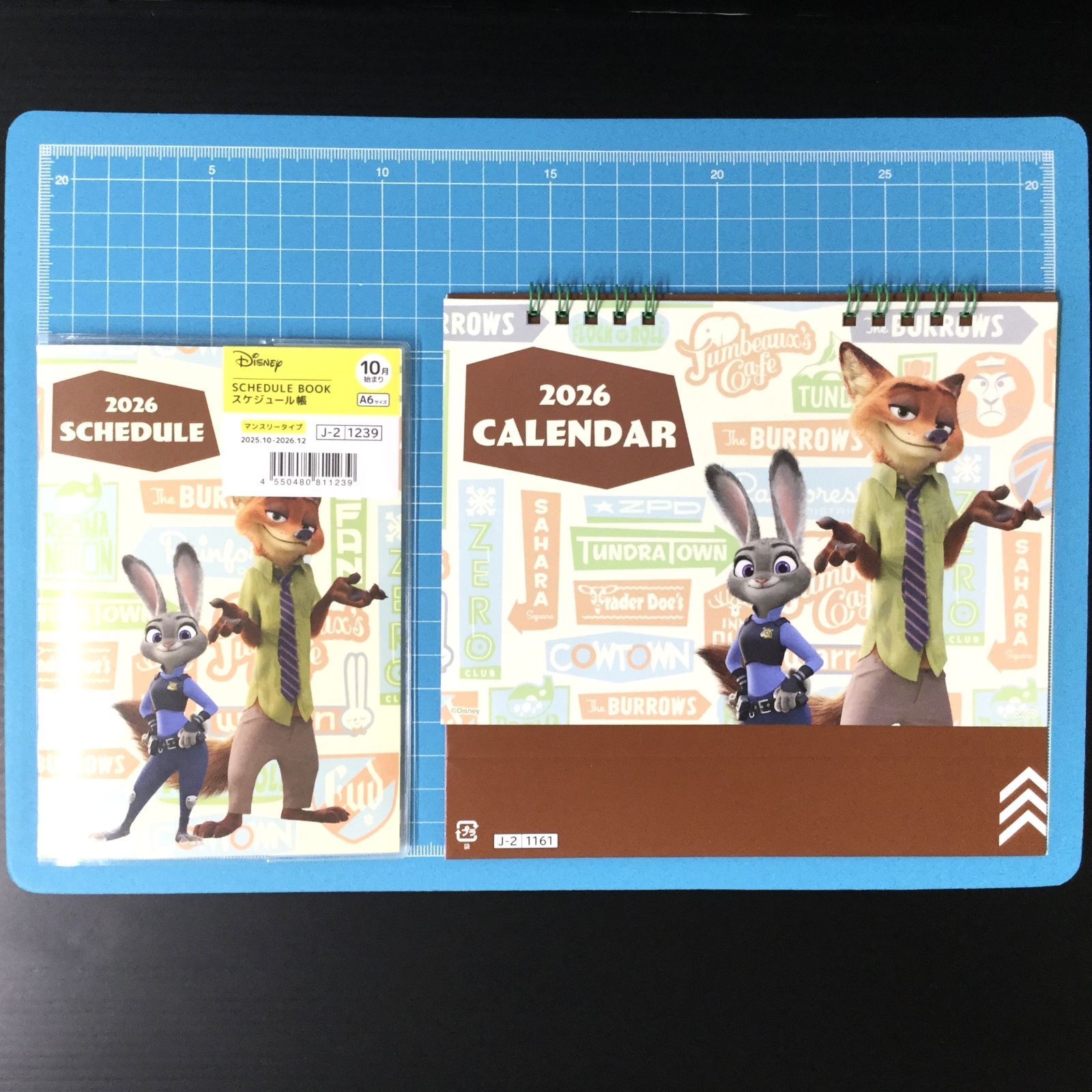 j275【新品・未使用品】ズートピア スケジュール帳＆卓上カレンダー