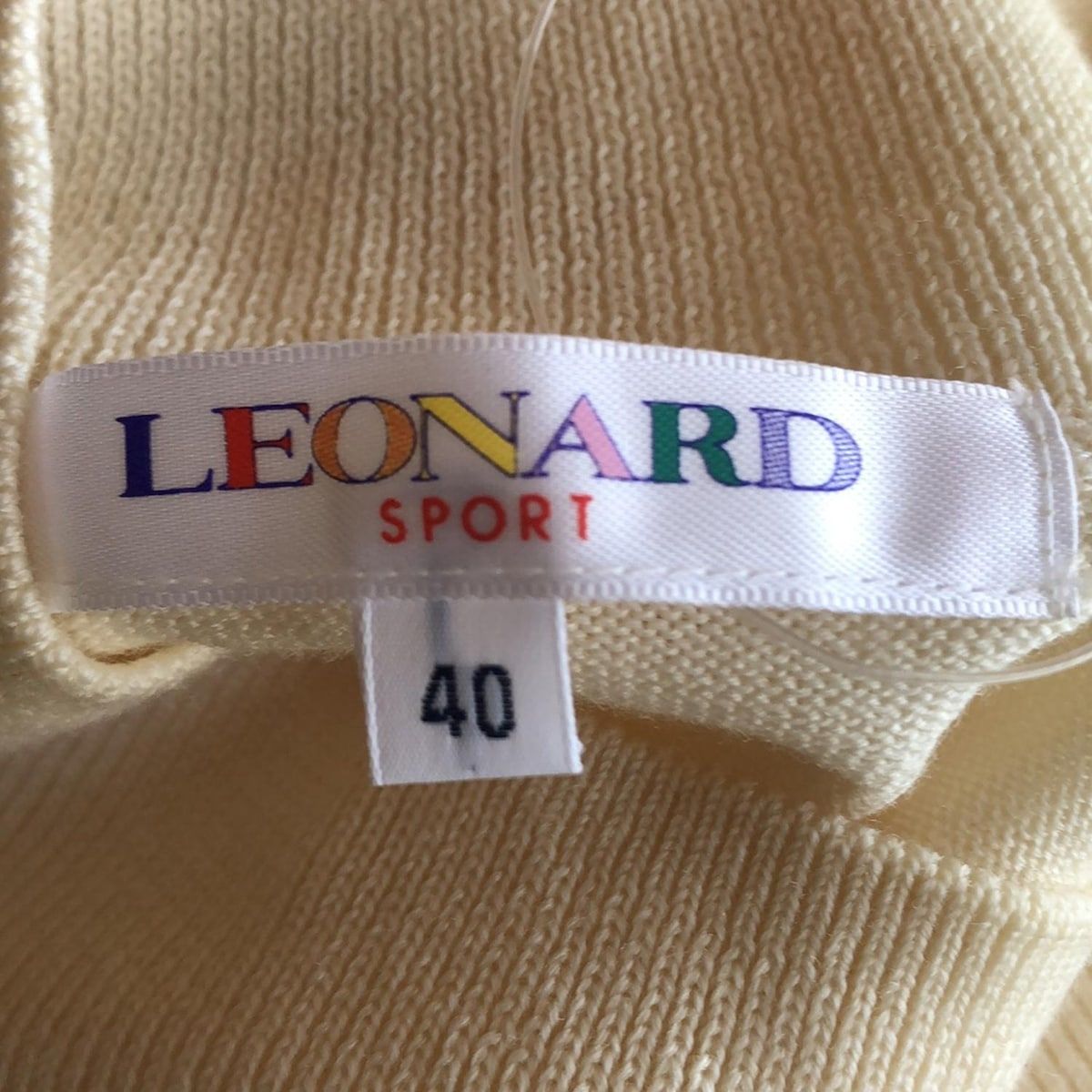 美品新品LEONARD SPORT カラーブロックセーター 40 LEONARD SPORT(レオナールスポーツ) 長袖セーター サイズ40 M