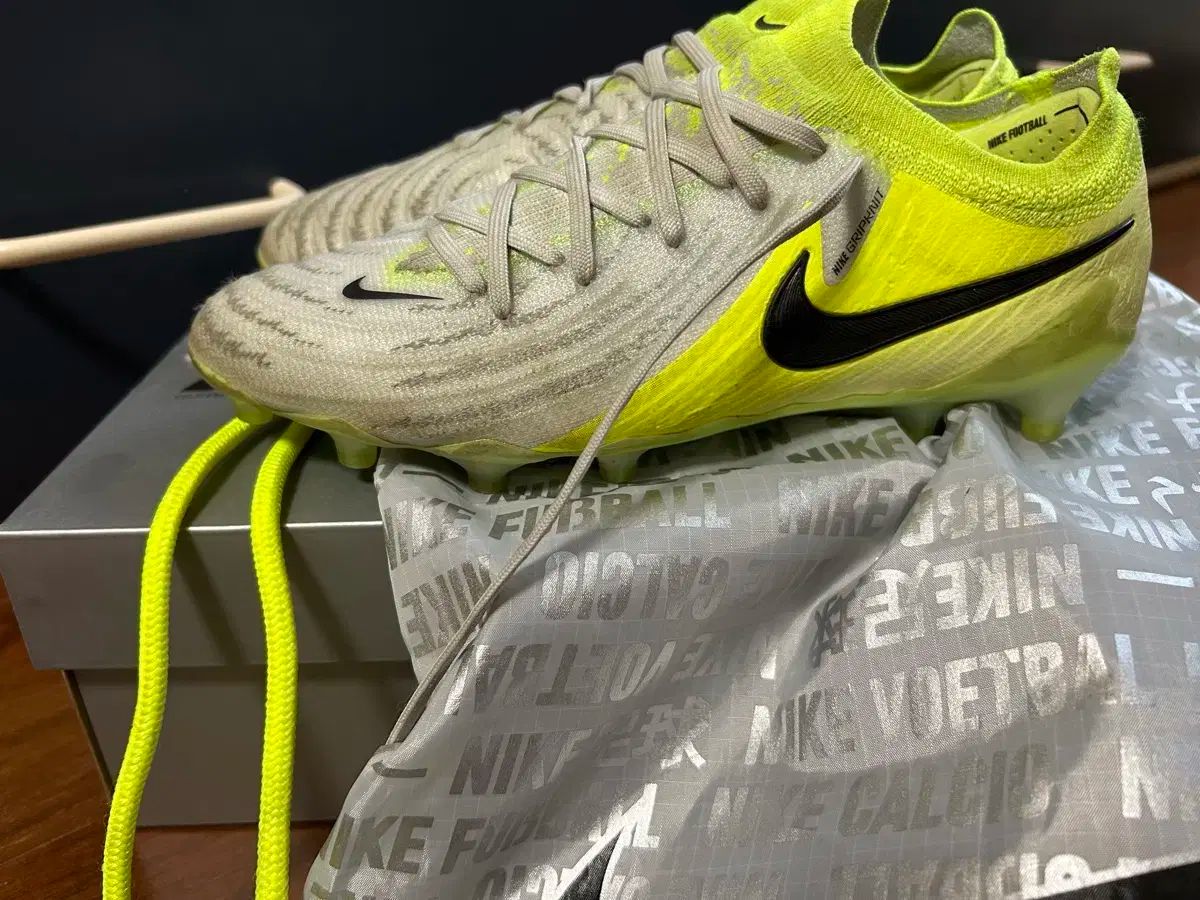 NIKE ナイキ ファントム GX2 エリート ag 250