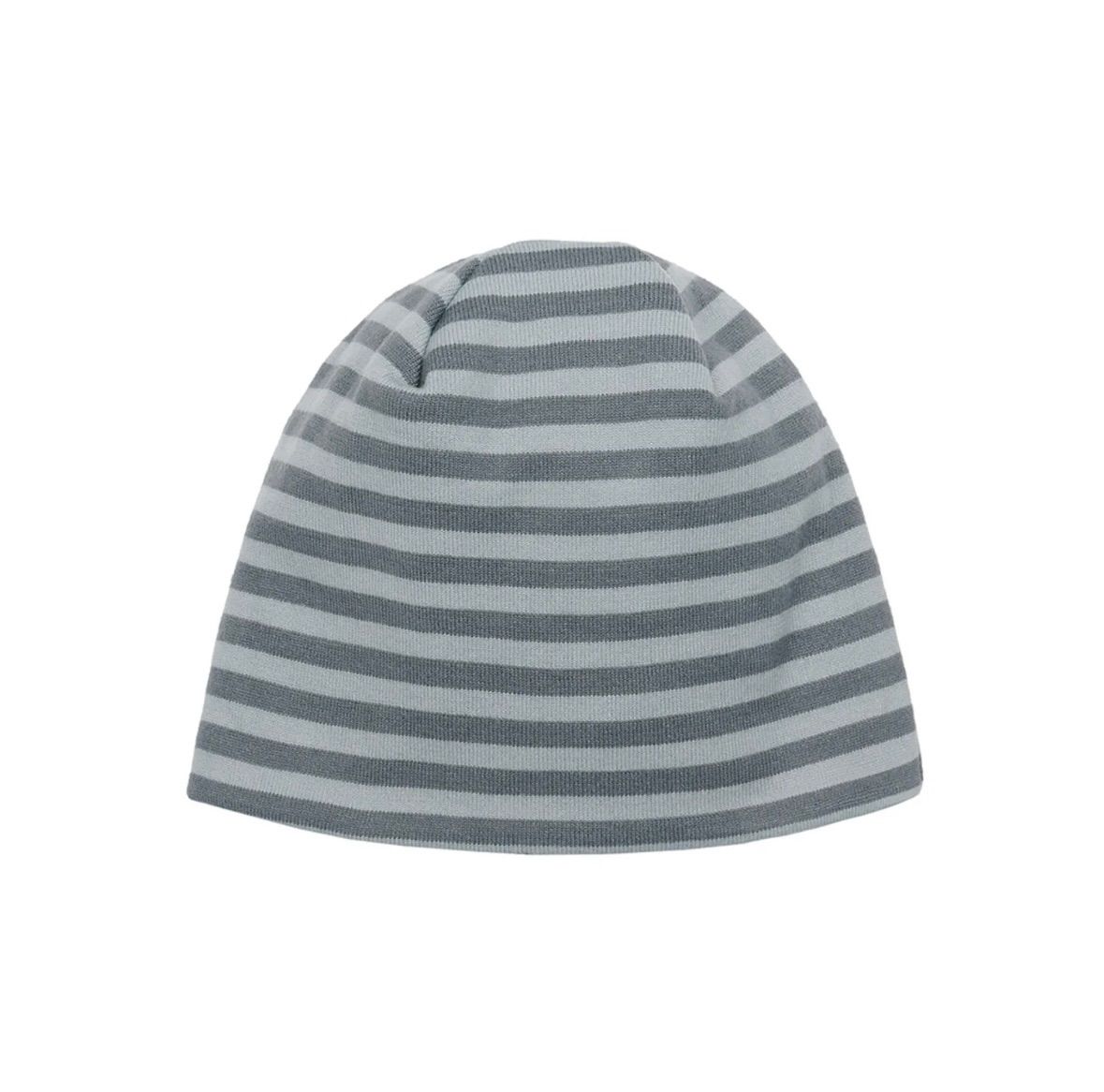 新品】NewJeans ハニ着用 Reversible Beanie ディープセージ - メルカリ