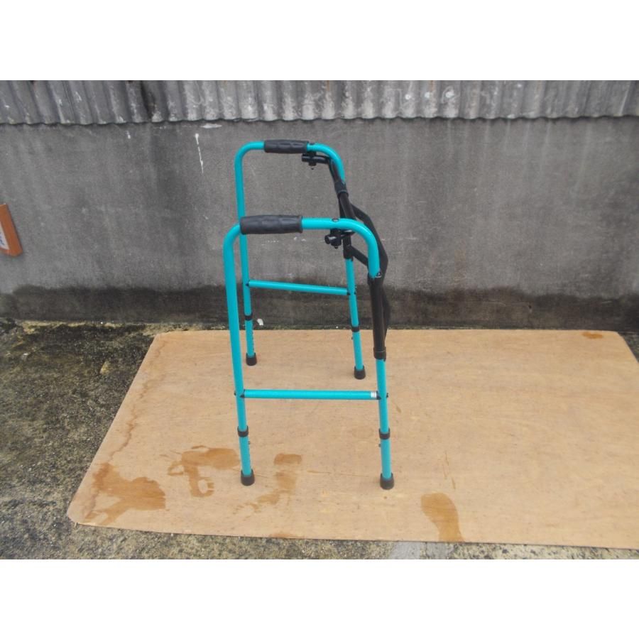 TS-23-0911-01　　　一部地域を除き送料無料　折りたたみ交互歩行器　2023GR TS-23-0911-01 一部地域を除き送料無料 折りたたみ交互歩行器 2023GR