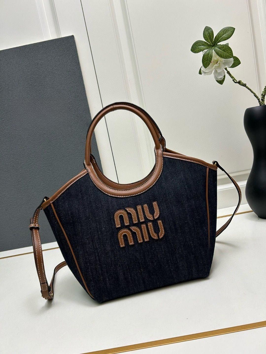 MIU MIU ivy Tote Bag ミュウミュウ　デニム　トートバッグ