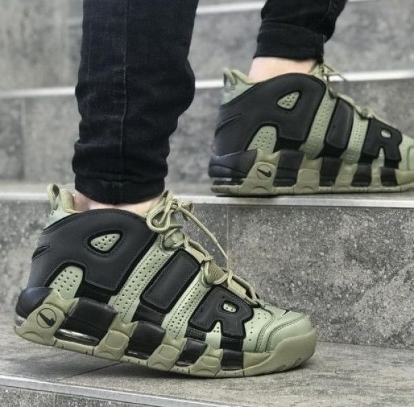 新品 未使用 Nike Air More Uptempo 