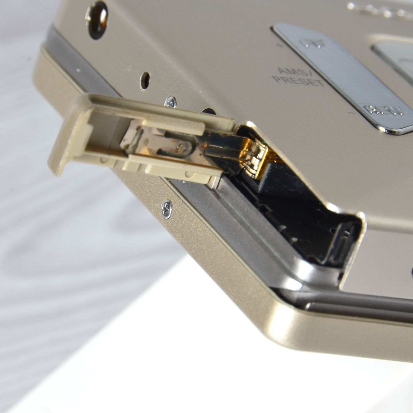 SONY WALKMAN WM-FX855 カセットウォークマン シルバー 整備済 - メルカリ