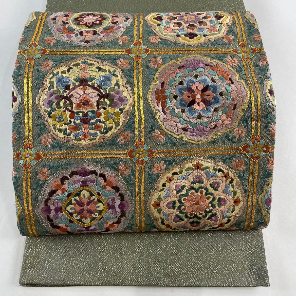 袋帯 華文 格子 刺繍 金糸 灰緑 お太鼓柄 正絹