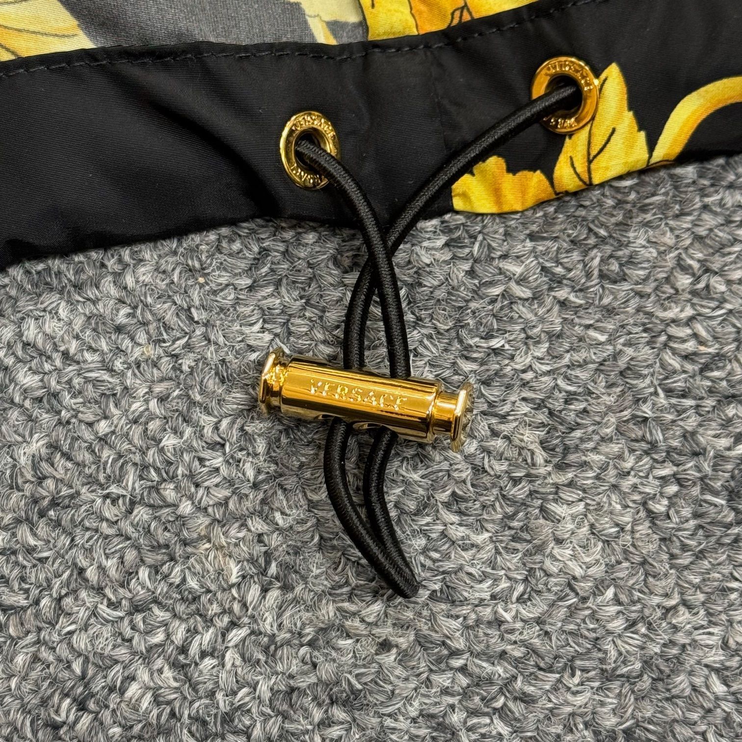 VERSACE 総柄 ナイロン ジップ パーカー フードジャケット ブルゾン