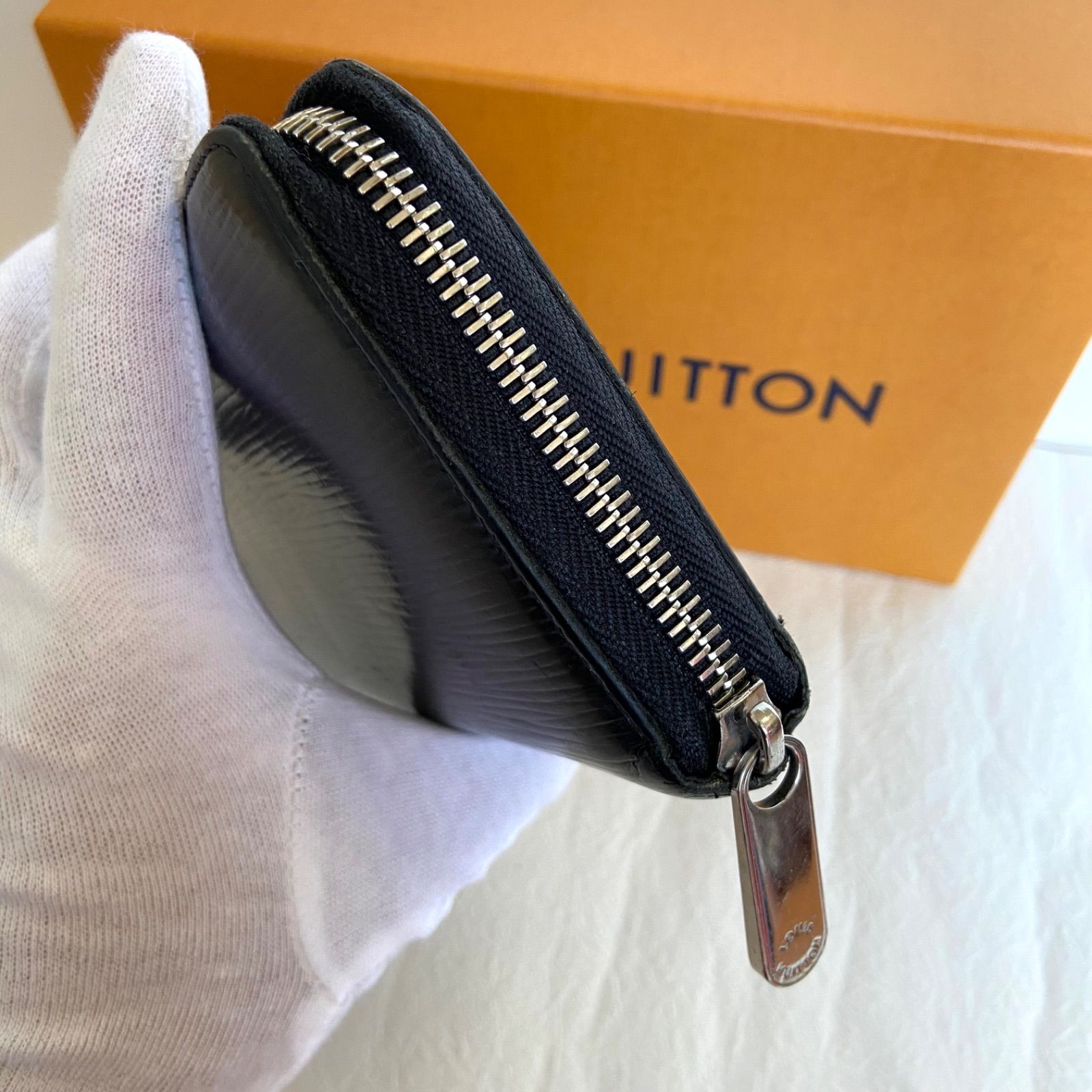 🖤美品🖤LOUIS VUITTON 長財布 エピ ジッピーウォレットラウンド  