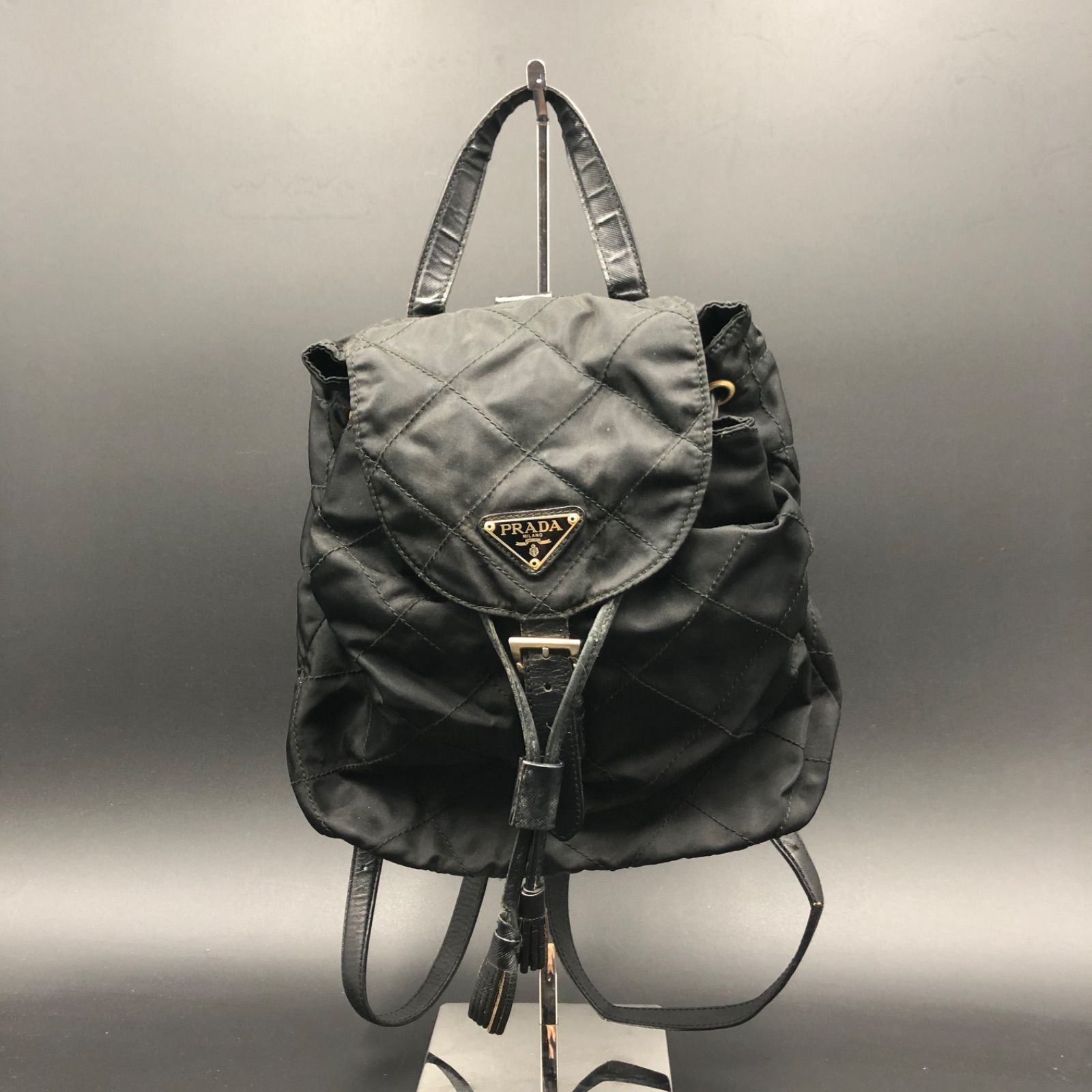 爆買い低価 57 PRADA プラダ ナイロン リュック ブラック 18834円