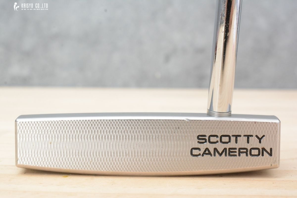希少モデル・SCOTTY CAMERON Futura LONG（48インチ）